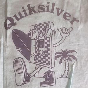 Quiksilver t-shirt